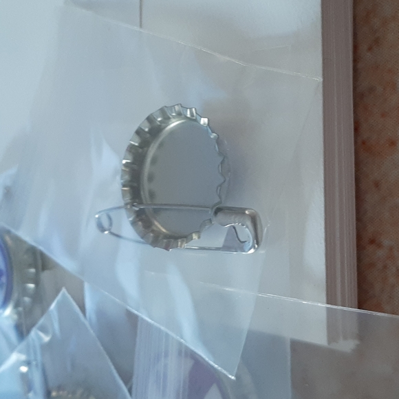 Disney UP Themed Grape Soda Bottle Cap Pins, Printed Cards and Envelopes - Picture 3 of 3